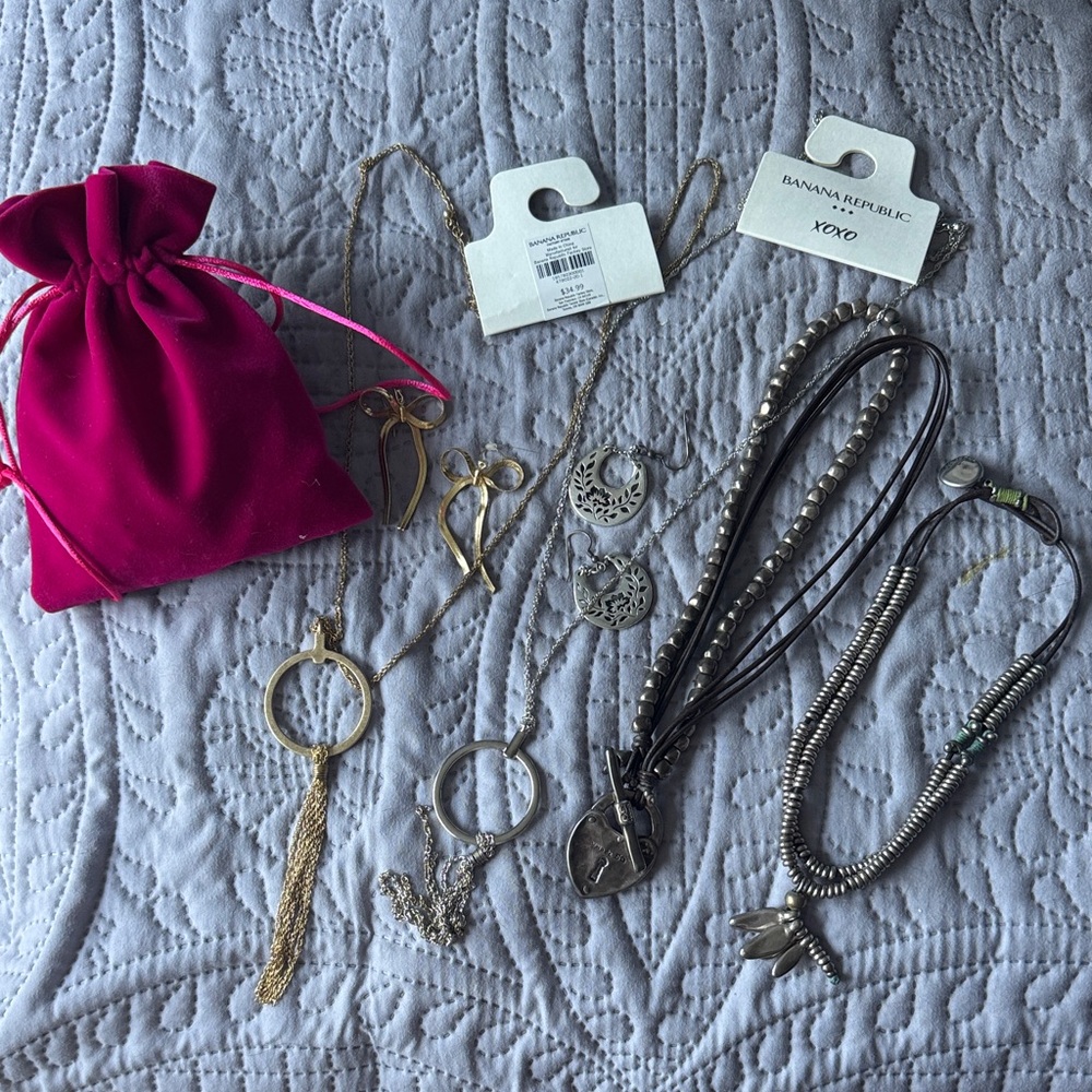 Assorted Jewelry